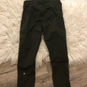 Lululemon Pace Rival Crop in Army Green